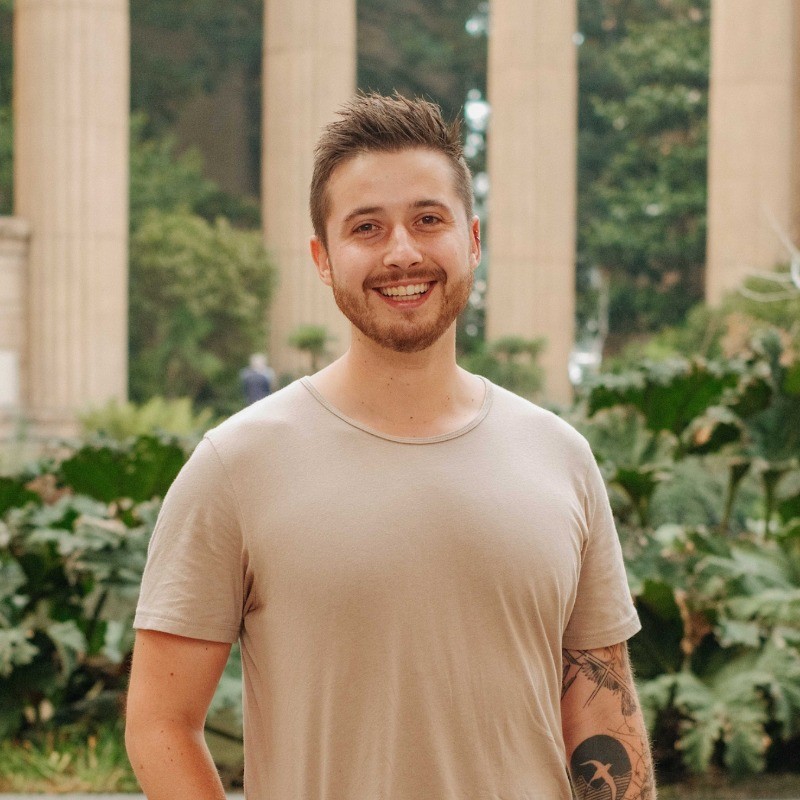 banana-startup-profile-bot-memo